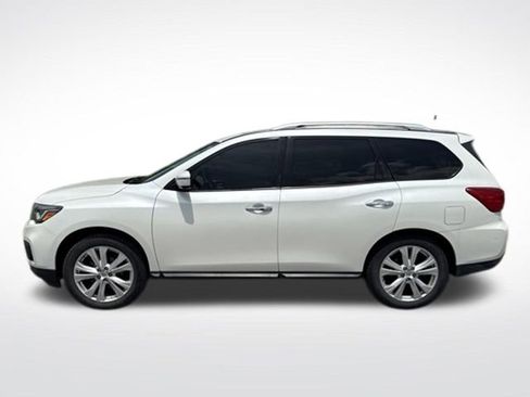 Used 2018 Nissan Pathfinder SL w/ SL Premium Package AWD/4WD image 2