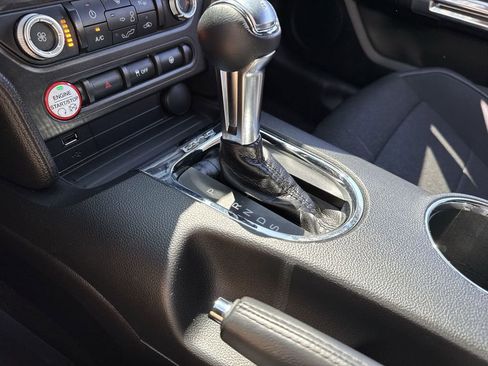 Used 2016 Ford Mustang Coupe RWD image 50