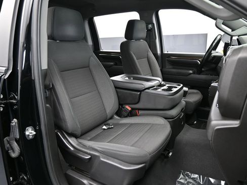 Used 2024 Chevrolet Silverado 3500 LT image 49