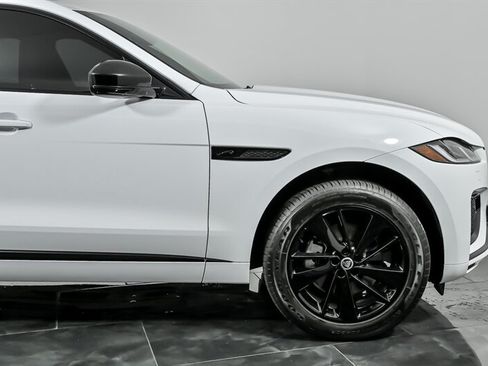 Used 2025 Jaguar F-PACE R-Dynamic S AWD/4WD image 12