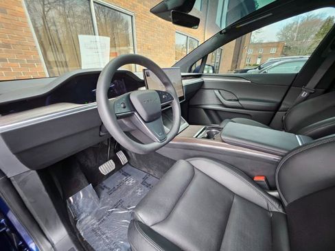 Used 2023 Tesla Model X AWD/4WD image 37