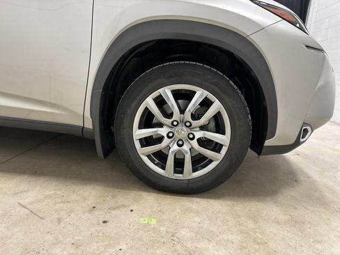 Used 2016 Lexus NX 200t image 13