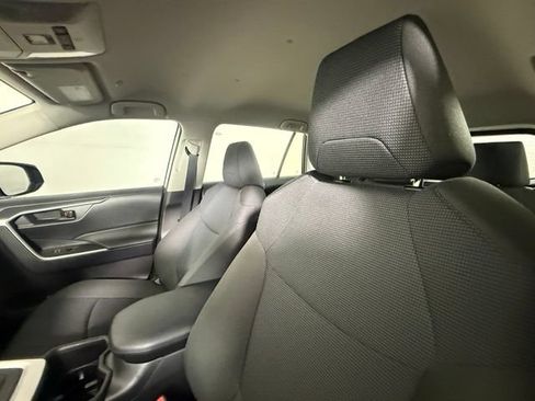 Used 2025 Toyota RAV4 LE FWD image 5