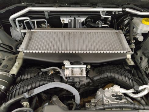 Used 2020 Subaru Ascent Premium w/ Convenience Package image 30