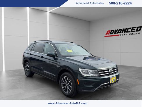 Used 2019 Volkswagen Tiguan SE w/ Panoramic Sunroof Package image 1