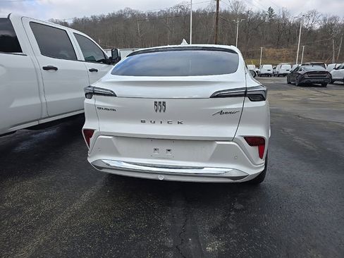 Certified 2024 Buick Envista Avenir image 6