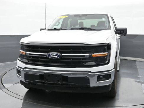 Used 2024 Ford F150 XLT image 3