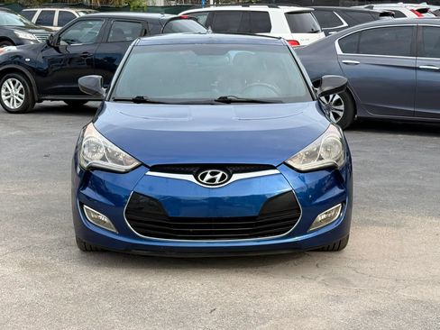 Used 2016 Hyundai Veloster w/ Option Group 02 FWD image 2
