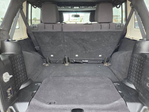 Used 2013 Jeep Wrangler Unlimited Sport AWD/4WD image 12