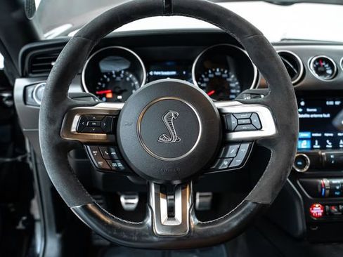 Used 2017 Ford Mustang Shelby GT350 image 30