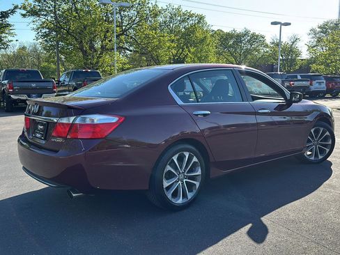 Used 2015 Honda Accord Sport image 15