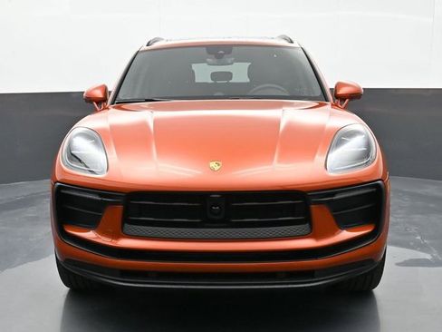 Certified 2025 Porsche Macan image 26