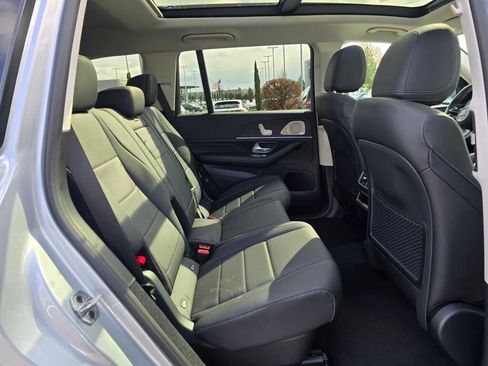 New 2026 Mercedes-Benz GLS 450 4MATIC image 28