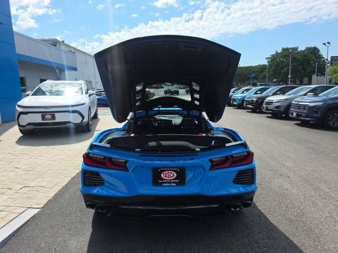 Used 2024 Chevrolet Corvette Stingray Coupe RWD image 28