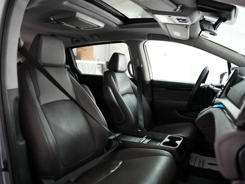 Used 2019 Honda Odyssey Elite image 49
