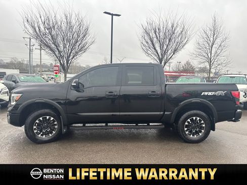 Certified 2022 Nissan Titan PRO-4X w/ Pro-4x Convenience Package image 5