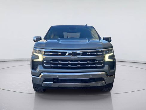 Used 2023 Chevrolet Silverado 1500 LTZ AWD/4WD image 8