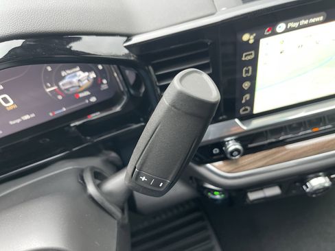 New 2026 GMC Sierra 1500 Elevation image 49