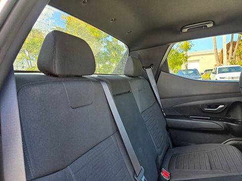 Used 2023 Hyundai Santa Cruz SEL image 14