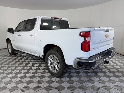 Used 2021 Chevrolet Silverado 1500 LTZ AWD/4WD image 5