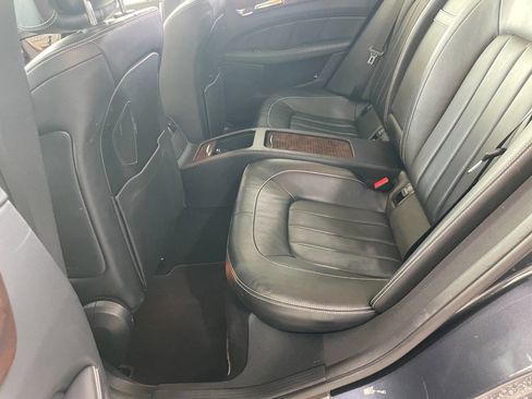 Used 2014 Mercedes-Benz CLS 550 4MATIC image 19