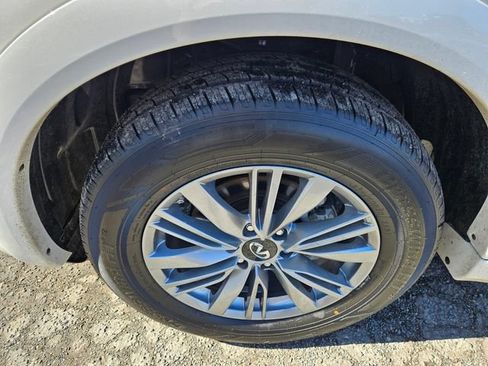 Used 2024 INFINITI QX80 Luxe AWD/4WD image 23