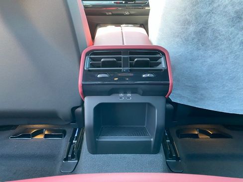 New 2026 BMW 530i xDrive w/ M Sport Package AWD/4WD image 16