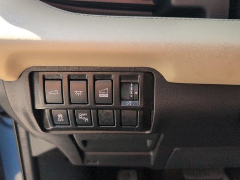 Used 2022 Subaru Ascent Touring AWD/4WD image 20