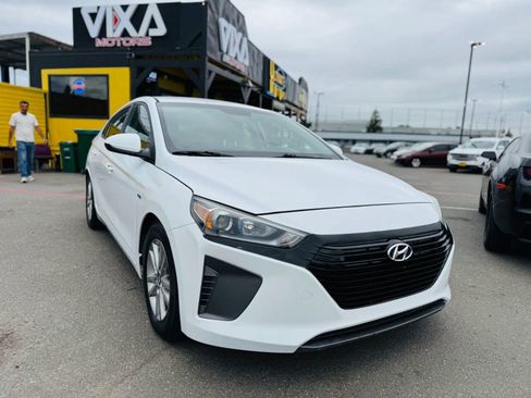Used 2019 Hyundai Ioniq Blue image 3