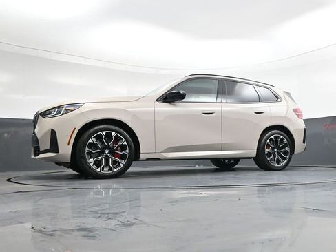 Used 2025 BMW X3 M50 w/ Premium Package image 39