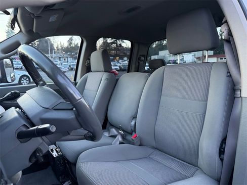 Used 2007 Dodge Ram 3500 Truck SLT w/ Quad Cab Big Horn Value Group image 17