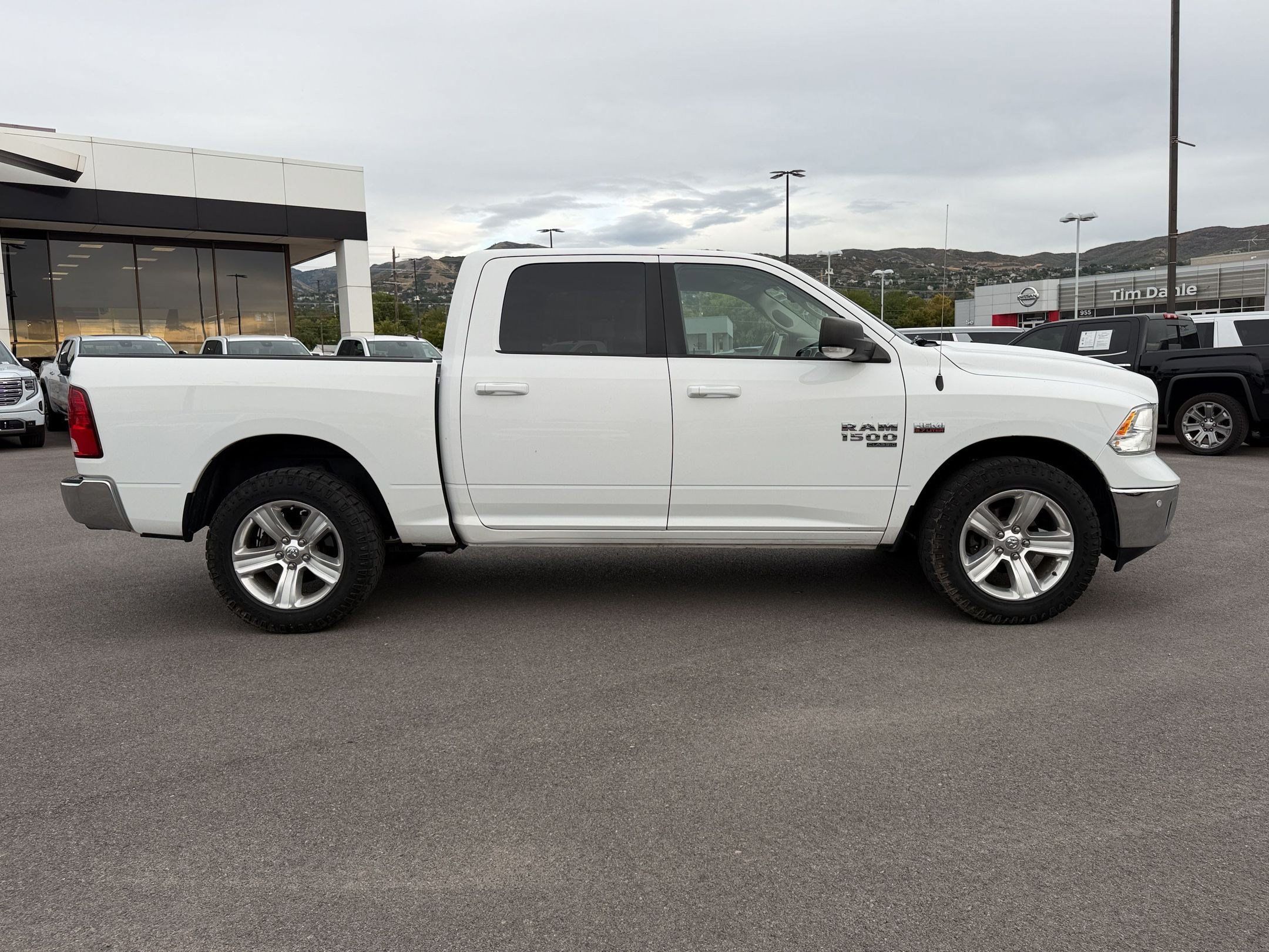 Used 2019 RAM 1500 Big Horn AWD/4WD image 7
