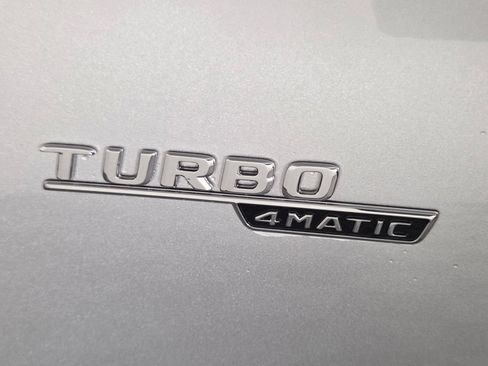 Used 2024 Mercedes-Benz CLA 35 AMG 4MATIC image 9