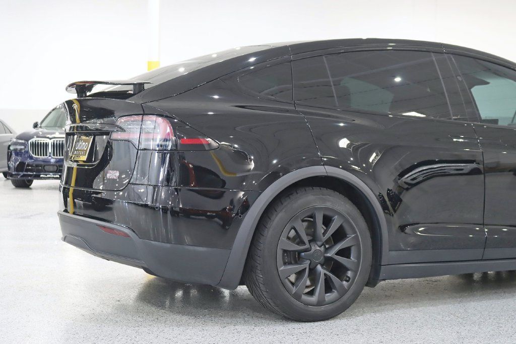 Used 2022 Tesla Model X Plaid AWD/4WD image 9