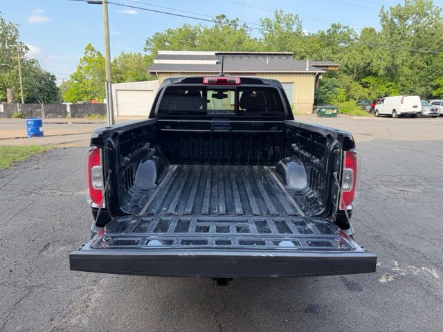 Used 2022 GMC Canyon Elevation w/ Elevation Premium Package AWD/4WD image 18