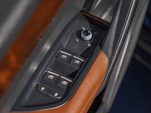 Used 2019 Audi Q5 2.0T Premium Plus w/ Premium Plus Package image 23