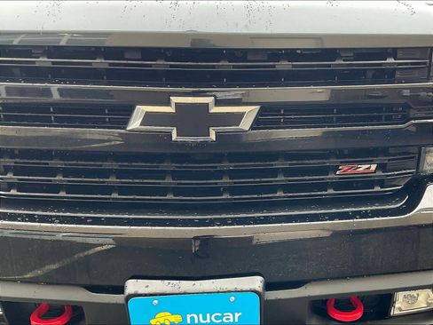 Used 2021 Chevrolet Silverado 1500 LT Trail Boss w/ Convenience Package II image 32