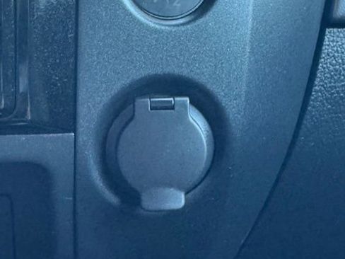 Used 2024 Nissan Titan PRO-4X w/ Pro-4x Utility Package image 45