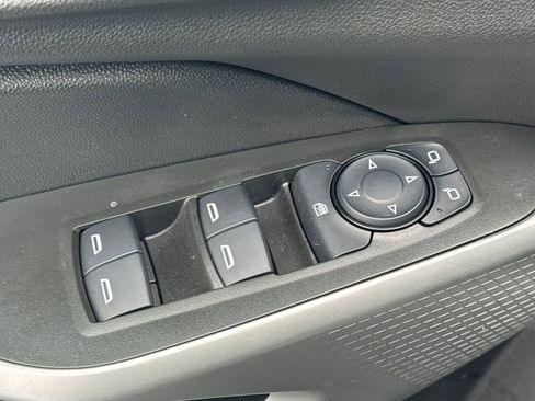 Certified 2024 Chevrolet Trax LS image 11