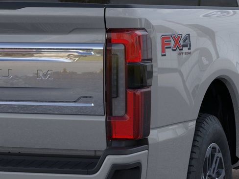 New 2026 Ford F250 Platinum w/ Platinum Plus Package AWD/4WD image 21