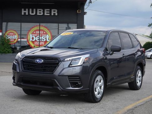 Used 2023 Subaru Forester AWD/4WD image 3