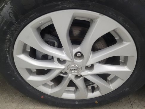 Used 2019 Nissan Sentra SV FWD image 31