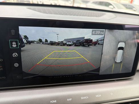 New 2026 Kia EV9 Wind image 26