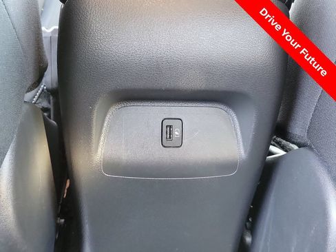 Certified 2024 Nissan Sentra SV FWD image 22