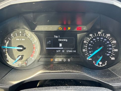 Used 2018 Ford Edge SE image 20