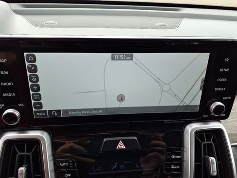 Used 2023 Kia Sorento X-Line EX image 18