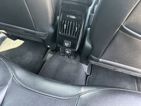 Used 2024 Jeep Compass Limited AWD/4WD image 24