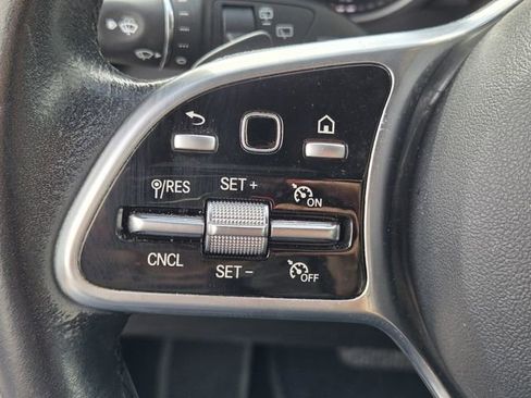 Used 2020 Mercedes-Benz GLC 300 image 25