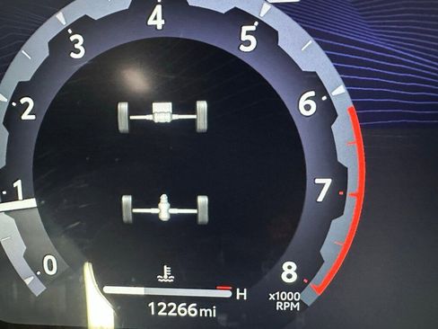 Used 2025 Toyota 4Runner Limited image 24