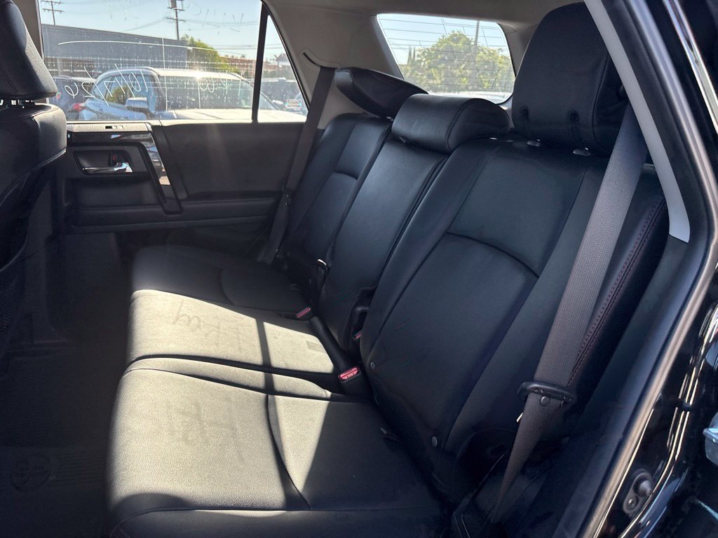 Used 2022 Toyota 4Runner TRD Off-Road Premium w/ Moonroof Package AWD/4WD image 12